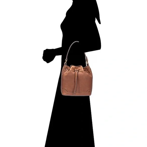 Frye Melissa Leather Hobo Bag -NEW with tags- authentic Frye leather bag - Picture 3 of 15